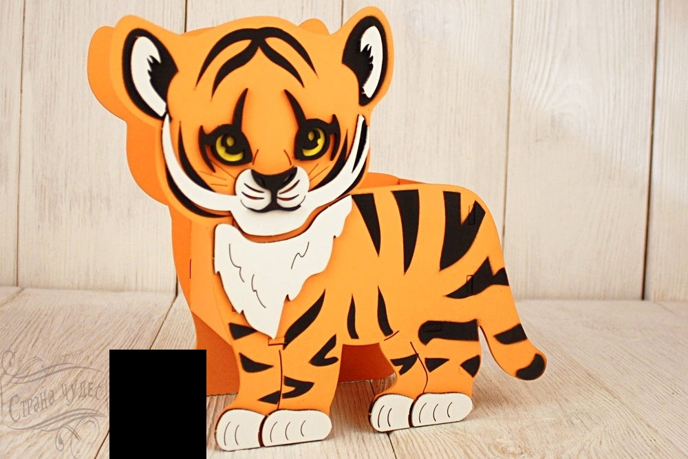 Интернет магазин tigers. Оранжевый Тигренок. Тигренок из дерева. Упаковка Тигренок. Подарочная упаковка Тигренок.